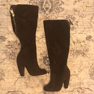 NWOT Bamboo Faux Suede Boots Size 5.5